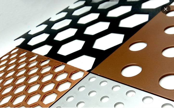 perforated plate（17）