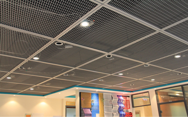 Metal mesh ceilings5