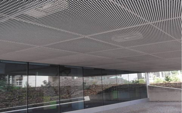 Metal mesh ceilings7