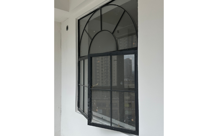 STEEL WINDOW